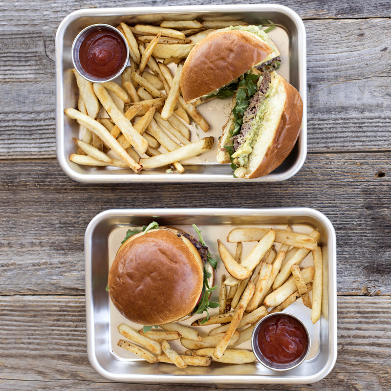 Nordic Ware Burger Serving 2 Piece Tray Set