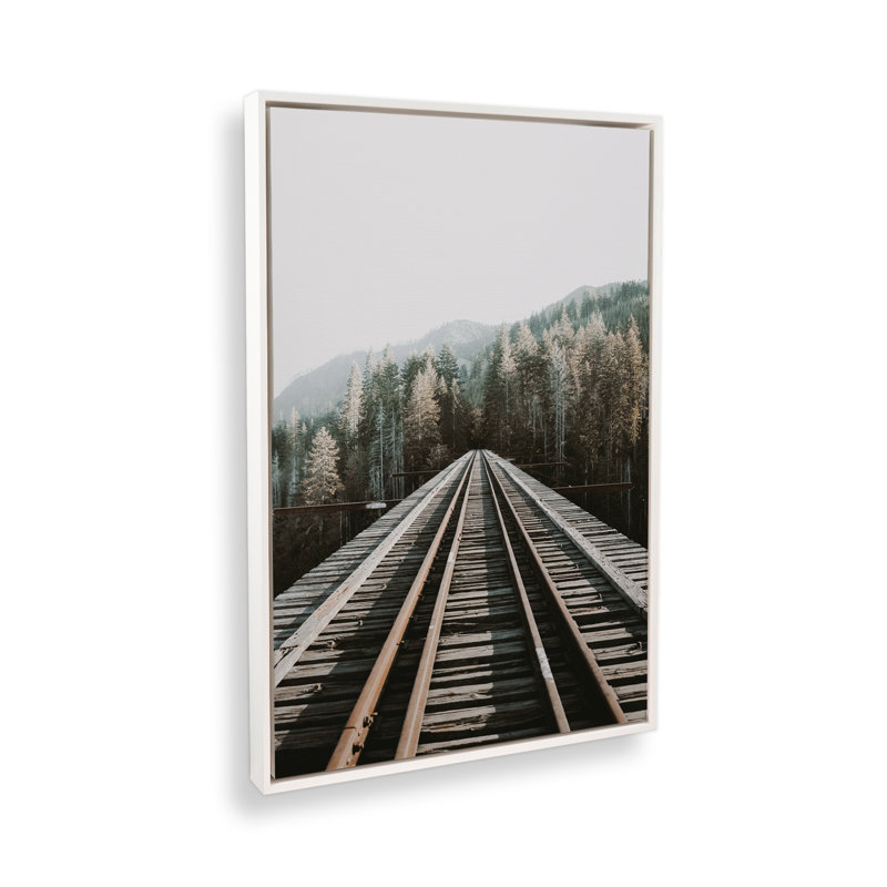 «Tranquil Journeys on Canvas» par Krista Mosakowski, H 32 po x l 22 po, Cadre flottant blanc opaque