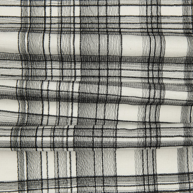 Housse de coussin brodée en coton texturé à carreaux brodés, Blanc/Noir, 24 po x 24 po, Polyester/ bourre en polyester