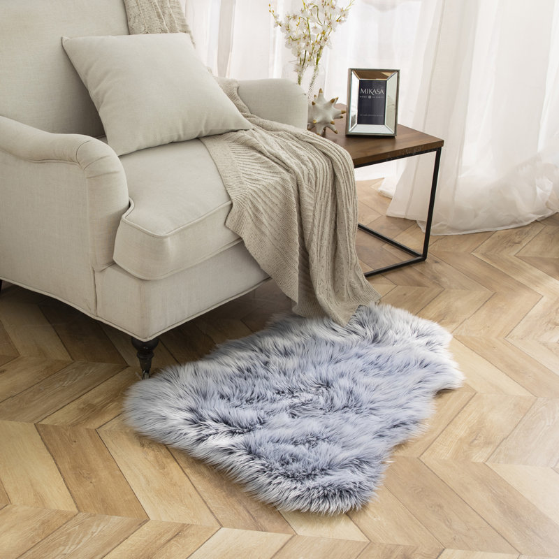 Tapis décoratif doux à poils longs en fausse peau de mouton, paquet de 1, Nouveauté 2 pi x 3 pi