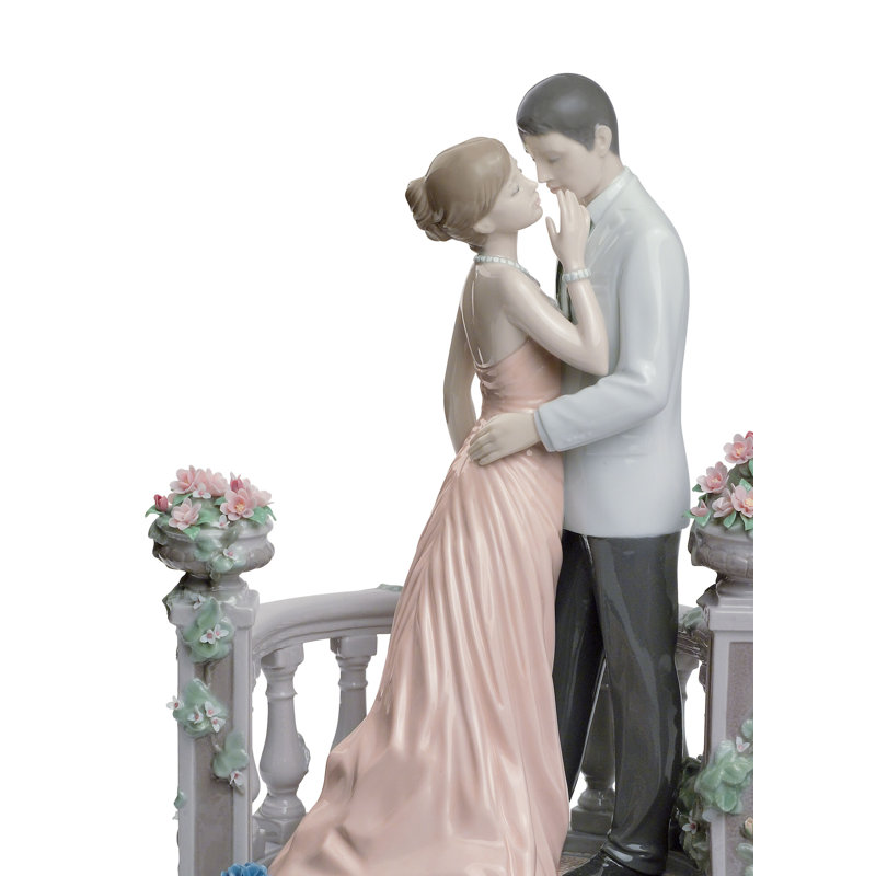 Figurine de couple d’amour moonlight