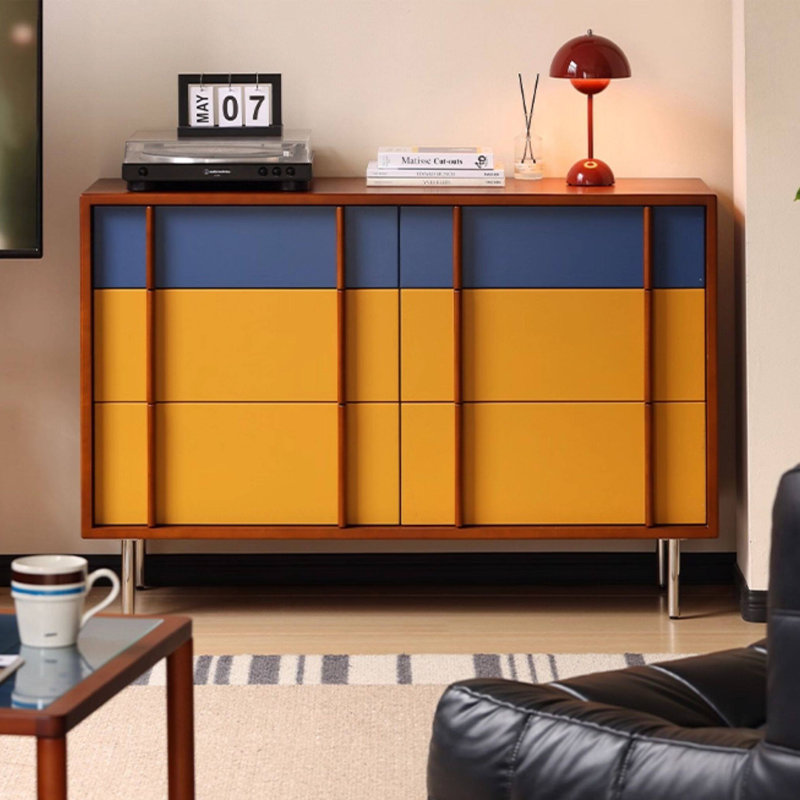 Modern Minimalist Style Sideboard