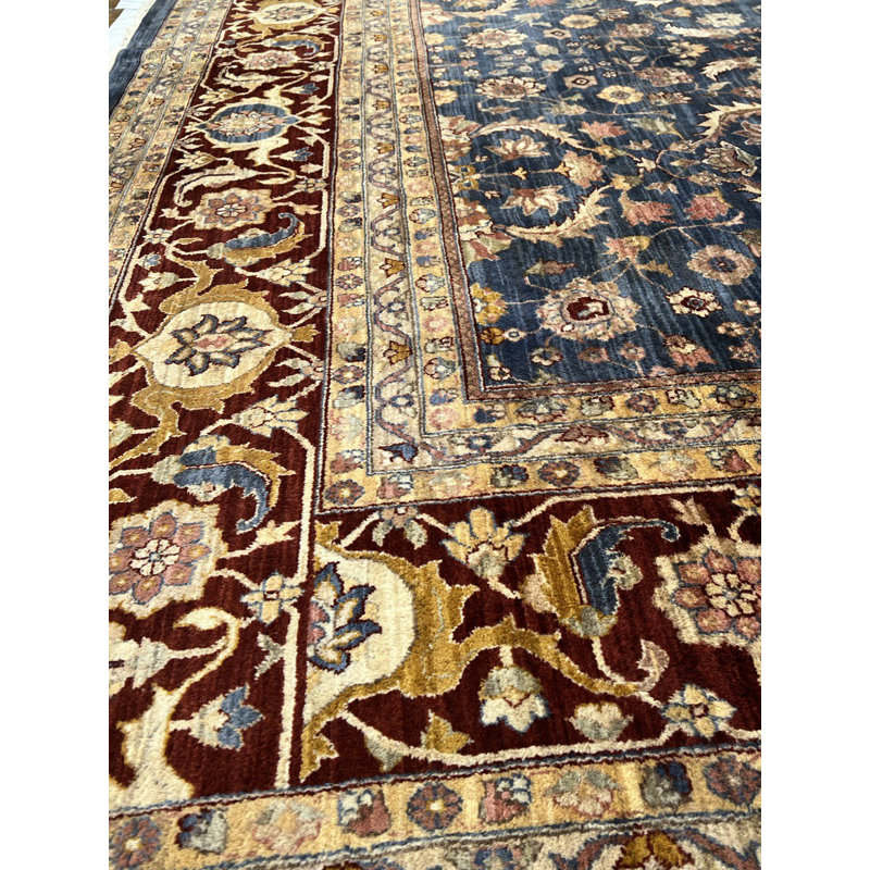 Fine Hand Knotted Agra rug 12' X 18'2''