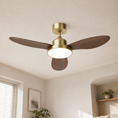 Ventilateur de plafond 42 po avec lumière, moteur à courant continu à faible bruit et flux d'air réversible à 6 vitesses