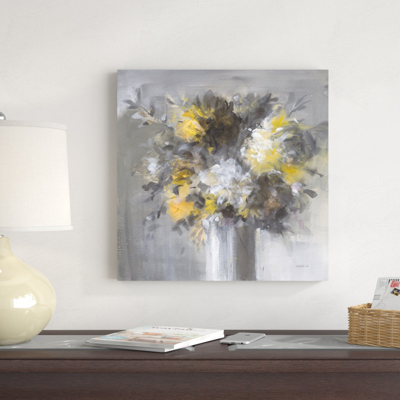 «Weekend Bouquet Yellow Gray» par Danhui Nai - peinture sur toile tendue, H 20 po x l 20 po x P 1,25 po, Non