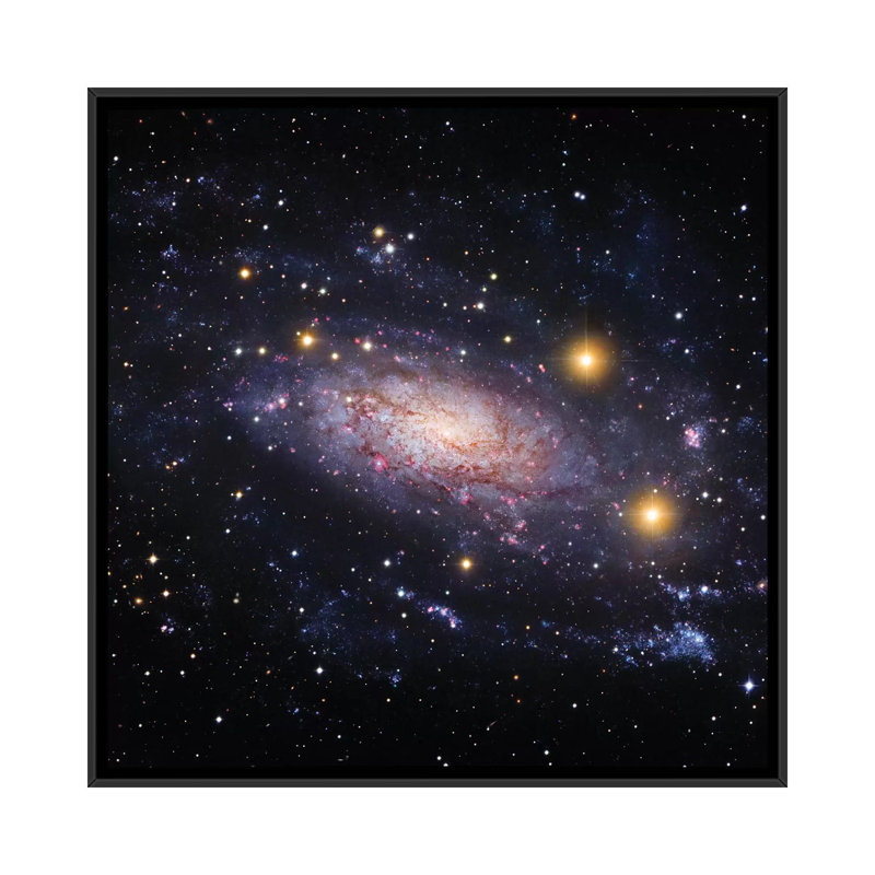 «Spiral Galaxy in The Hydra Constellation (NGC 3621)», impression sur toile, H 18 po x l 18 po x P 1,5 po, Pas de tapis