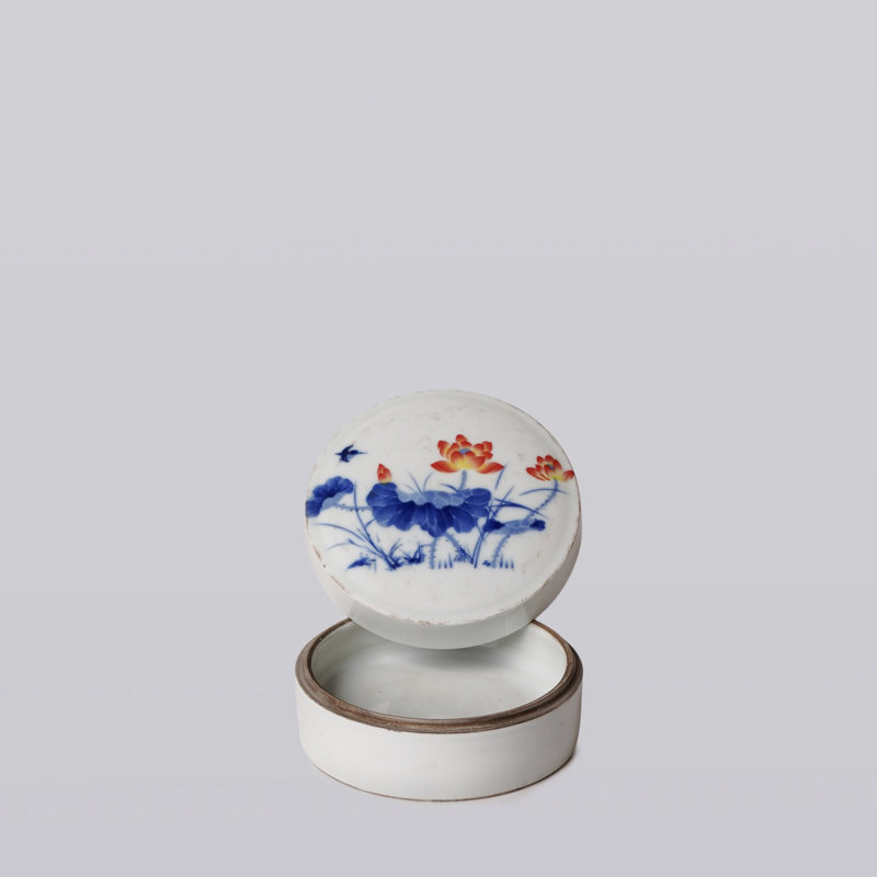 Boîte à encre en porcelaine bleue et blanche Lotus Bloom