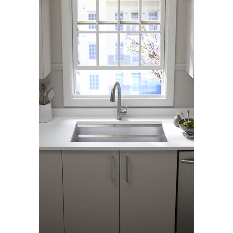 Sensate Kitchen Faucet with Konnect, Vibrant Stainless