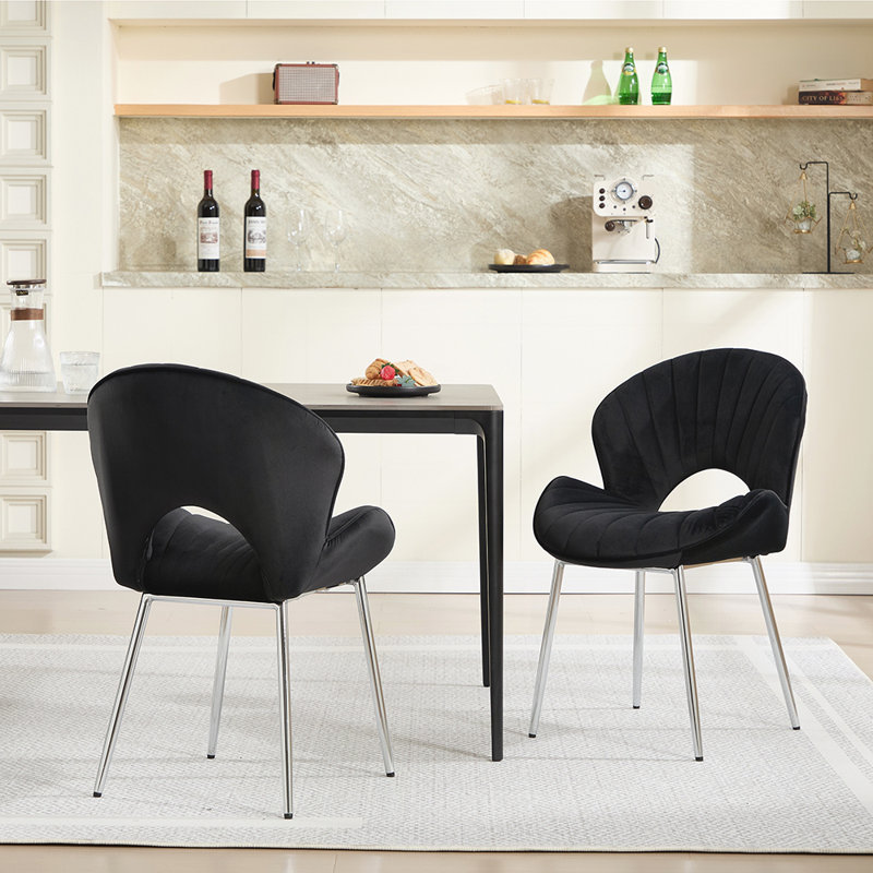 Chaises de salle à manger rembourrées de conception moderne avec siège élargi et pieds argentés, ensemble de 2, Noir