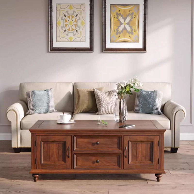 Une table basse au charme naturel, Brun