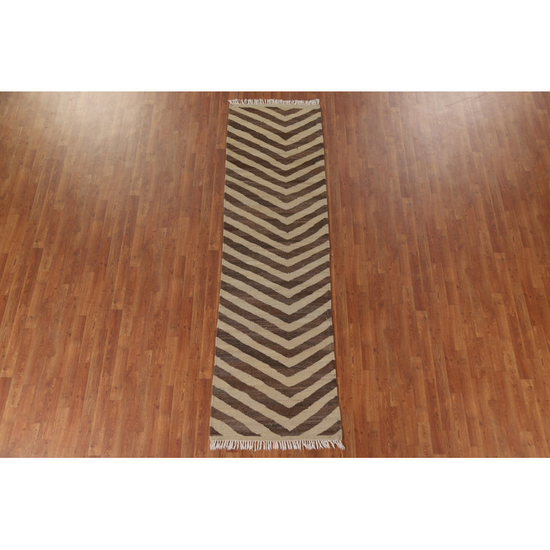 Tapis de style oriental à motif de chevrons 3 x 10
