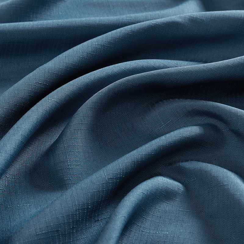 Nappe Kapellen, 84 po x 60 po, Bleu rougeâtre