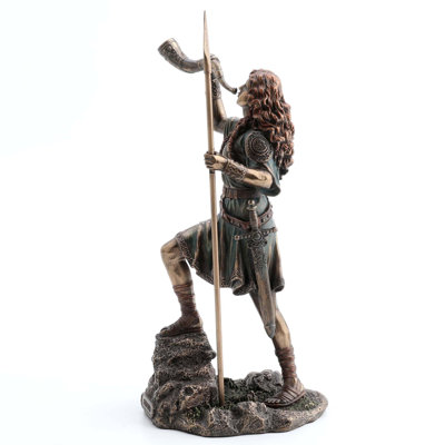 Figurine polychrome 10,83
