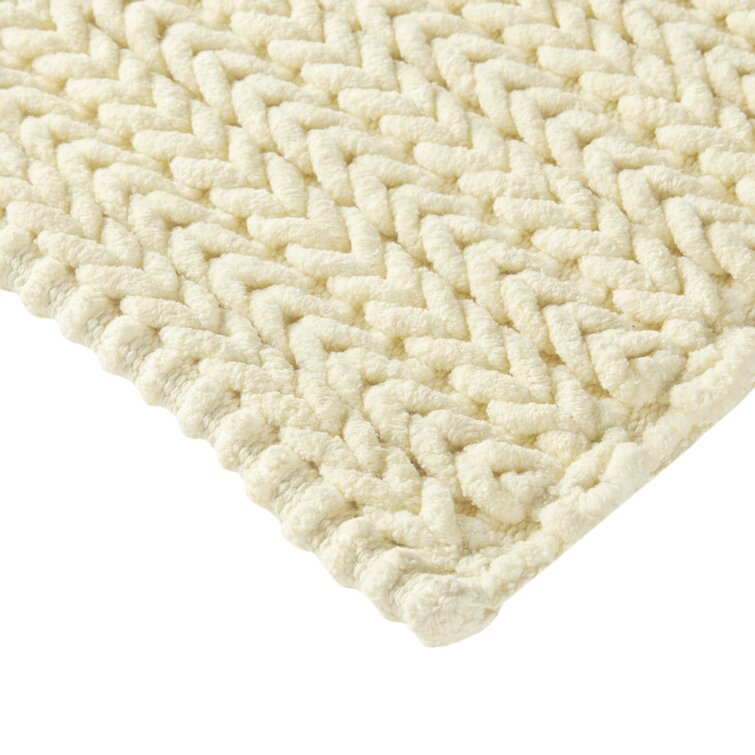 George Oliver Abdullah Yarn Dyed Chenille Chain Stitch Rectangle 100% Cotton Non-Slip Bath Rug Color: White, Size: 0.25 H x 20 W x 30 L