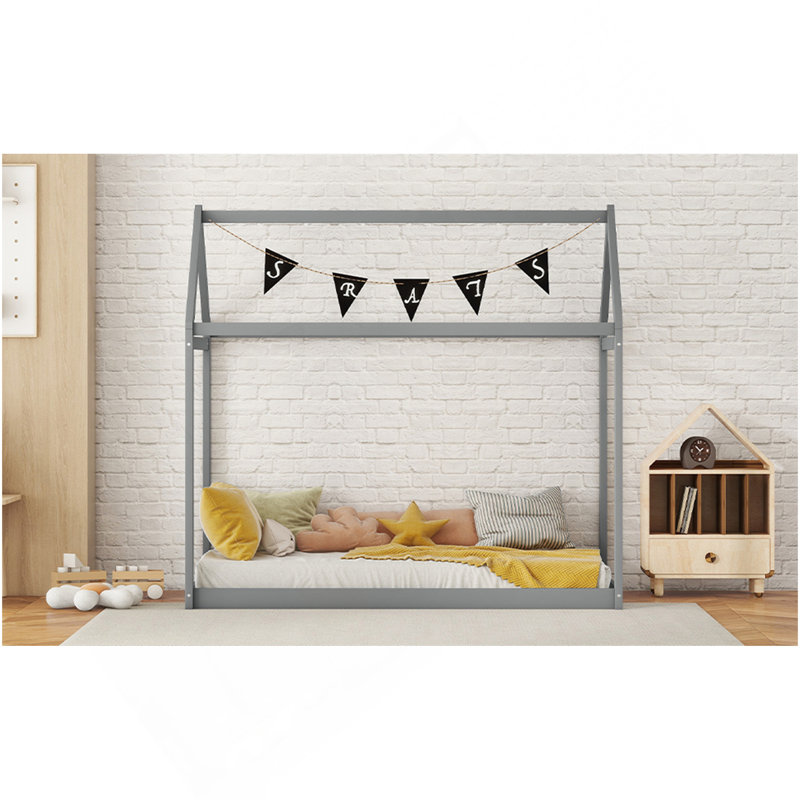 Lit simple en bois, gris