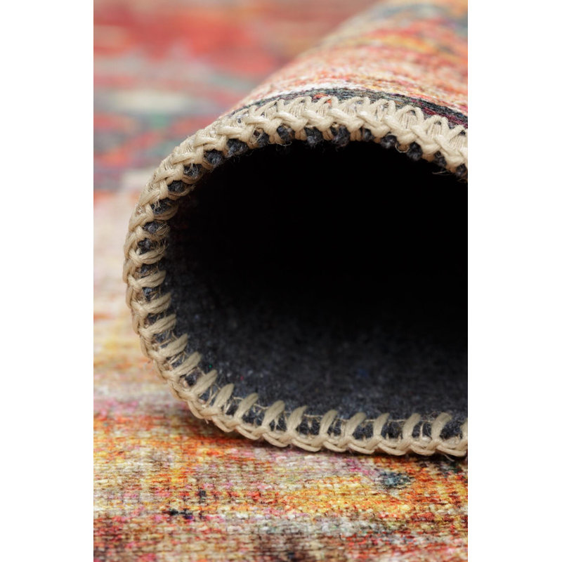 Tapis rouge en chenille Mae, Rectangle 5 pi x 7 pi 7 po