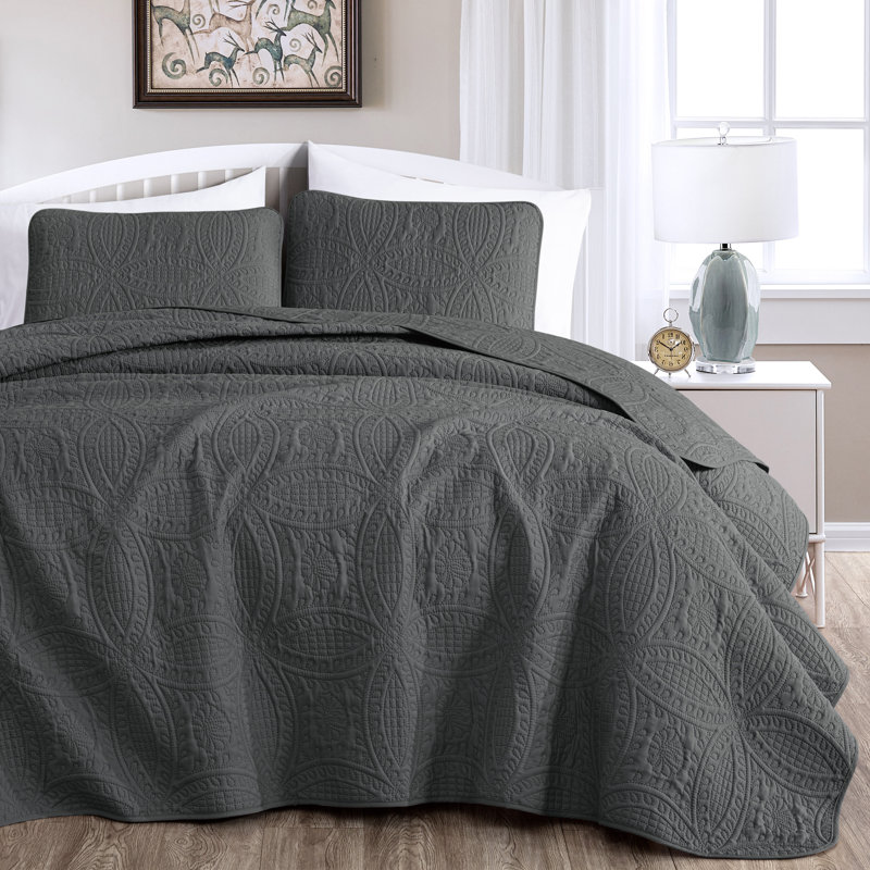 Austin Microfiber Reversible 3-Piece Coverlet / Bedspread Set, King Coverlet / Bedspread + 2 King Shams, Charcoal