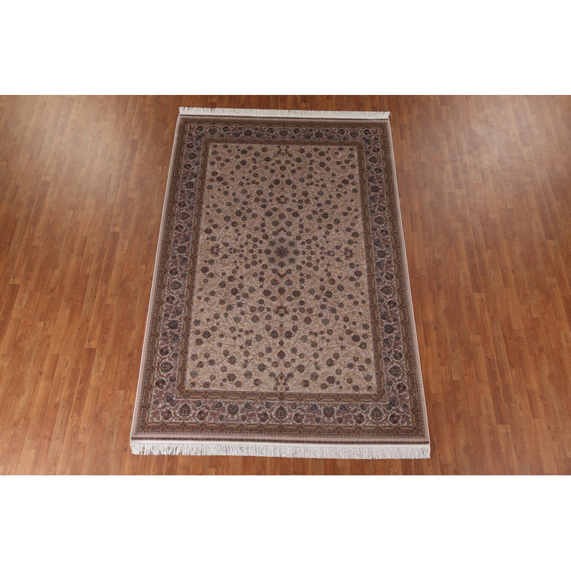 All-Over Floral Traditional Area Rug 7x10