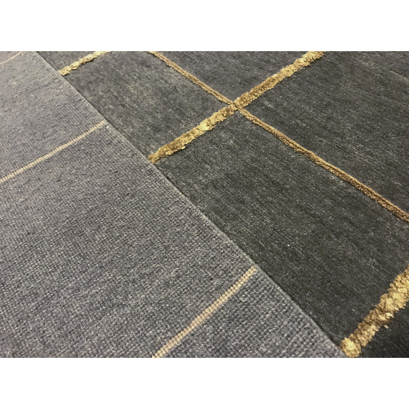 Hand-Knotted High-Quality Gray and Gold Area Rug