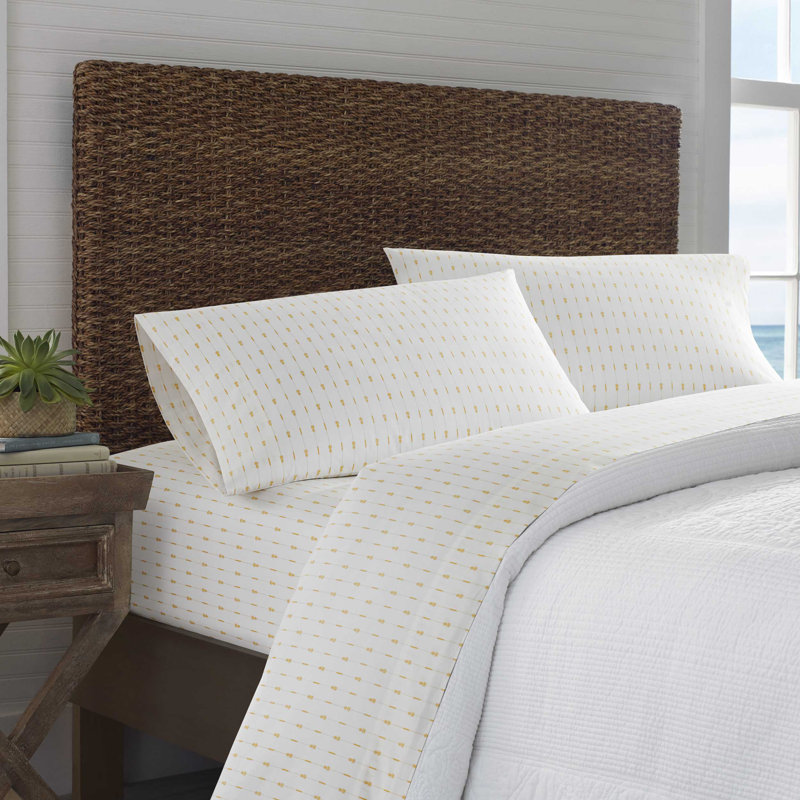 Tommy Bahama Printed Percale Cotton Sheet Set, Queen Sheet Set with 2 Pillowcases, Yellow Pineapple Pinstripe