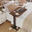 Table de lit à hauteur ajustable - Siège pneumatique pour ordinateur portable - Plateau en bois de noyer, porte-gobelet et structure en acier - Mobile pour la maison, l’hôpital, le bureau - Noyer-503010481