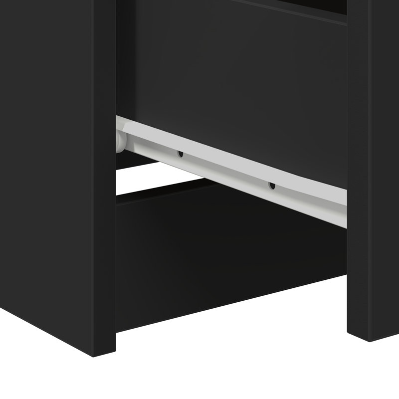 Chubbuck 3 - Drawer Rectangle Accent Chest, Black