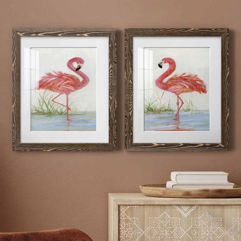 Flamingo I - ensemble de 2 peintures, Papier dans un cadre photo, H 20 po x l 34 po, Noyer