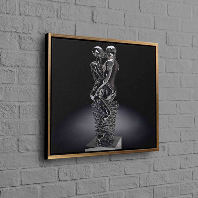 Metallic Kissing Couple Modern Abstract Wall Art on Canvas - 3D Love Inspired Home Decor for Contemporary Living Spaces