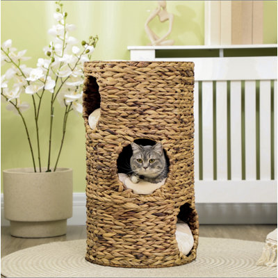 Lit surélevé pour chat avec trois cachettes et quatre coussins moelleux PawHut