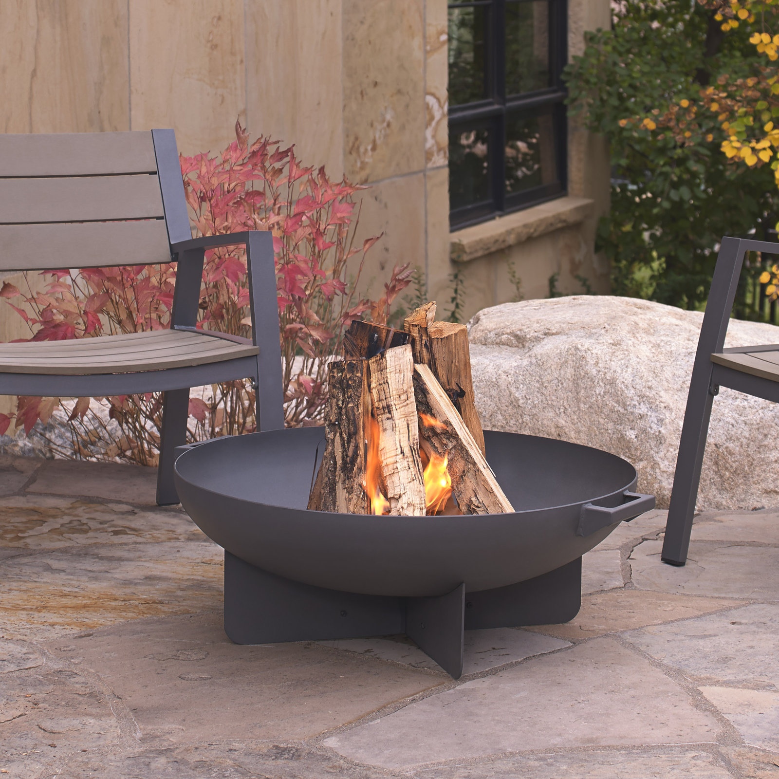 Anson Outdoor Fire Pit, Gray