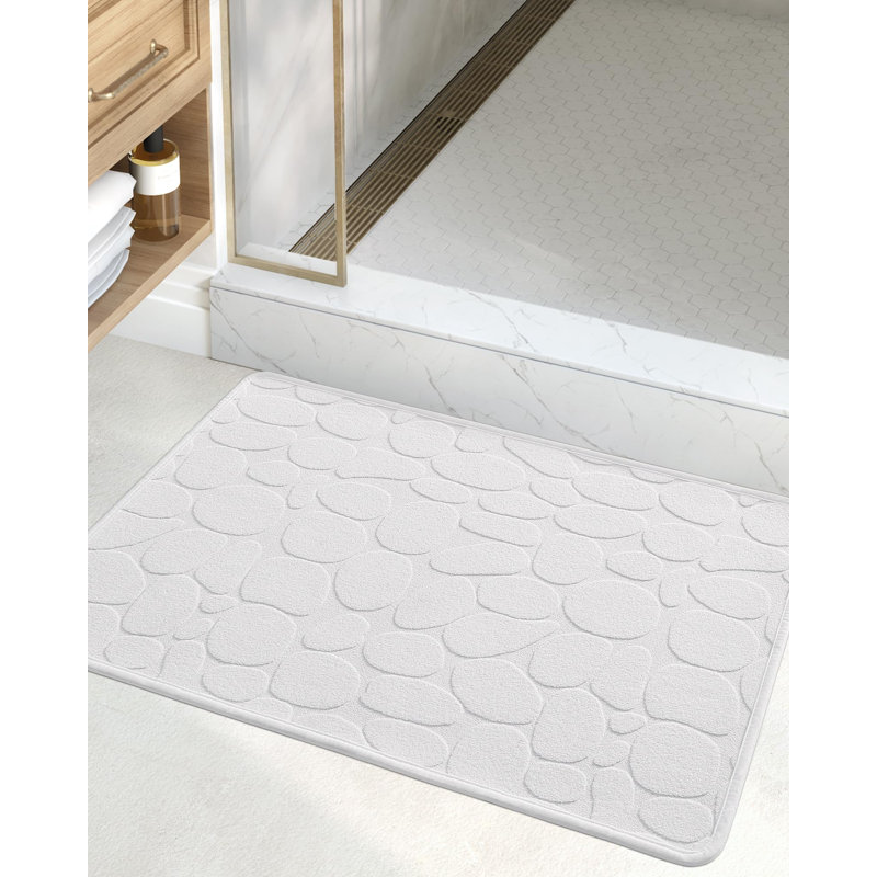 Tapis pour salle de bain en caoutchouc Emslie, L 24 po x L 36 po, Blanc