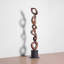 Objet décoratif en bois massif brun et noir
