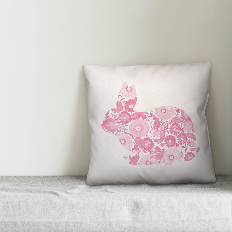  Coussin Floral, 16 po x 1 po, Polyester / Bourre en polyester, Rose