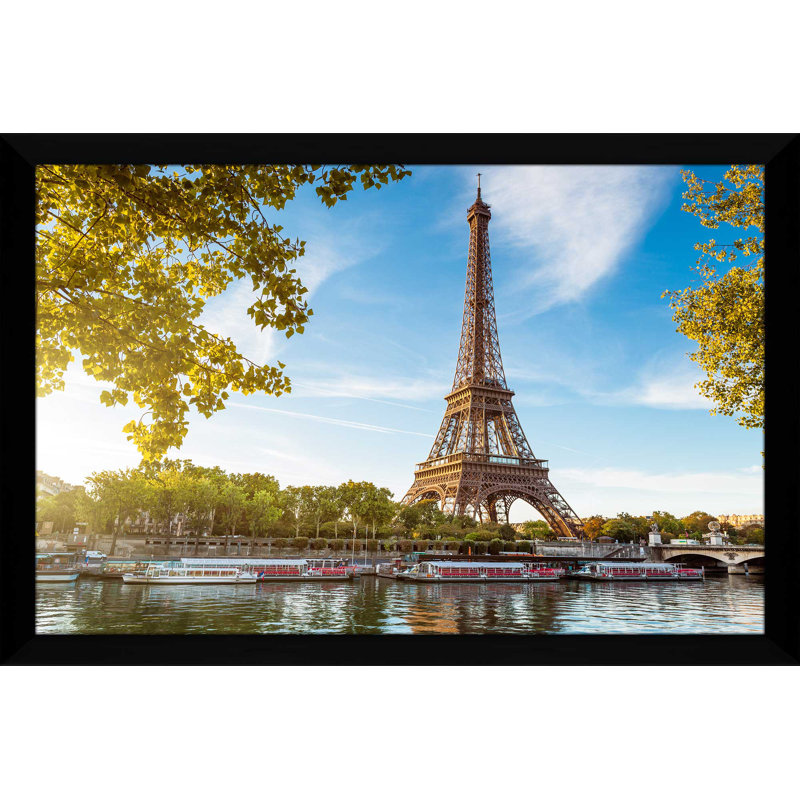 «Paris, France», reproduction de photo encadrée, H 21,5 po x l 27,5 po x P 0,75 po, Cadre noir