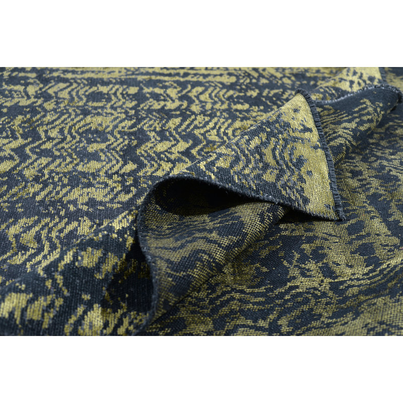 Tapis noir Rapture, Rectangle 7 pi 10 po x 9 pi 10 po