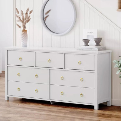 White Chests Of Drawers 