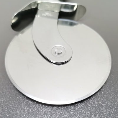 FixtureDisplays Pizza Cutter