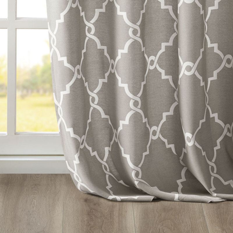 Panneau de rideau semi-transparent en polyester Stamatoula, Gris / blanc, L 50 po x L 63 po