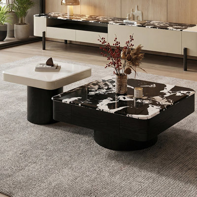 Ensemble de tables basses noires et blanches en marbre véritable