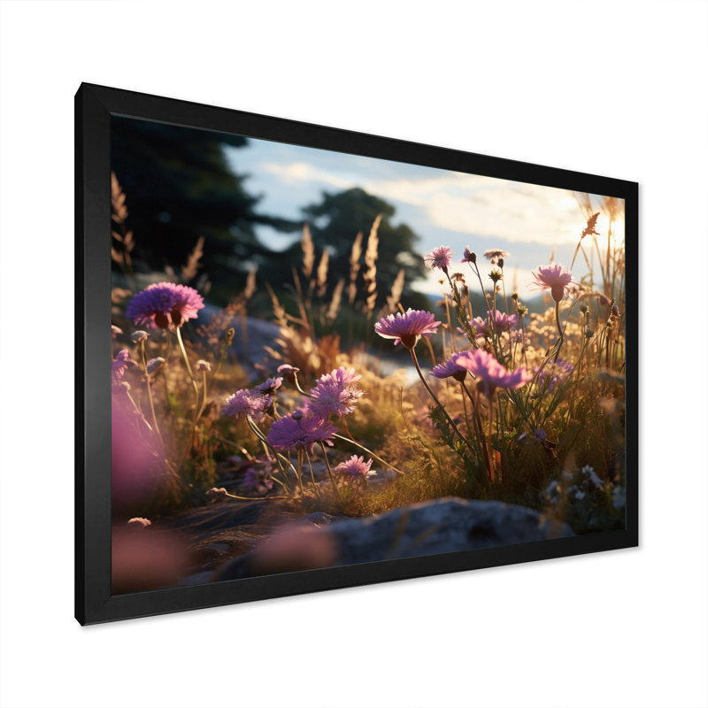 «Mauve Wildflowers Field», reproduction sur toile encadrée, Cadre simple noir, H 34 po x l 44 po x P 1,5 po