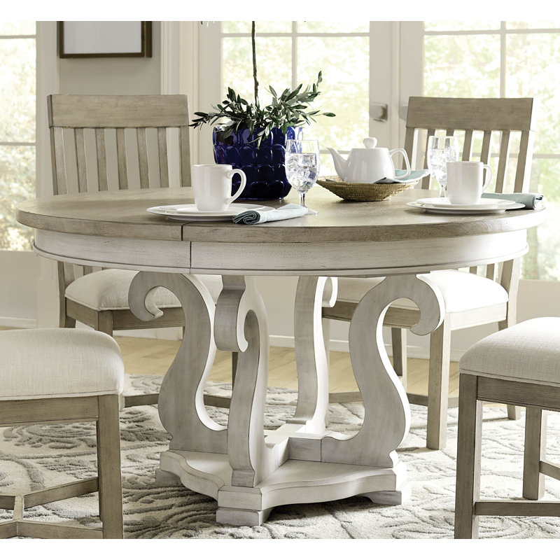 Oakman Extendable Round Dining Table