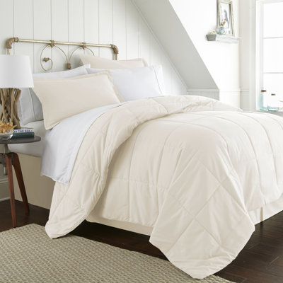 Ensemble de literie complet en microfibre de 8 pièces Simply Soft