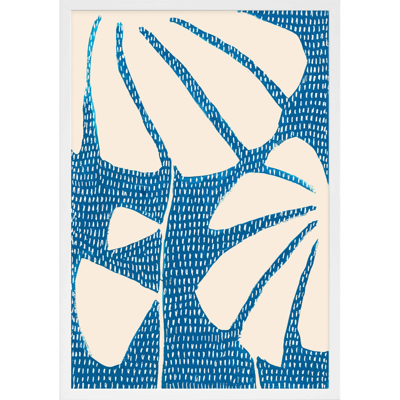 Céramique bleue 4 par Andrea Stokes - Art mural encadré, H 25 po x l 17,5 po, Papier encadré dans un cadre blanc
