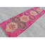 Tapis de couloir vintage rétro Herki dans un design antique rose et accrocheur pour les espaces de cuisine