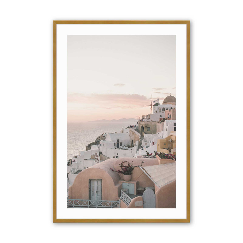 Coucher de soleil sur Santorin, H 25,25 po x l 19,25 po x P 1,25 po, Cadre doré poli