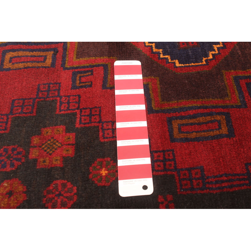 Tapis rouge foncé Lynnisha 3 pi 9 po x 6 pi 3 po