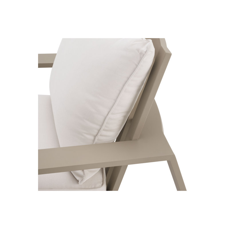 Belle Vue Outdoor Lounge Chair