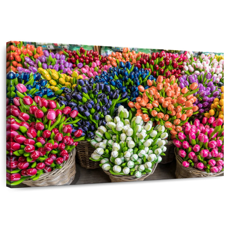 Harnek Tulip Baskets, 34" H x 51" W
