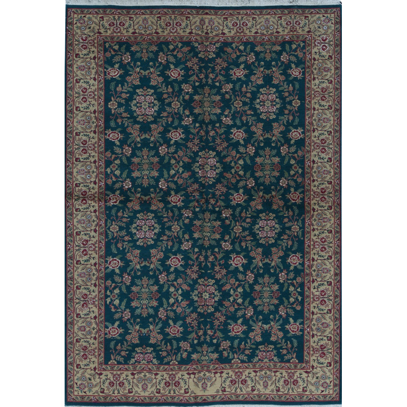 Hand Woven Wool Oriental Area Rug