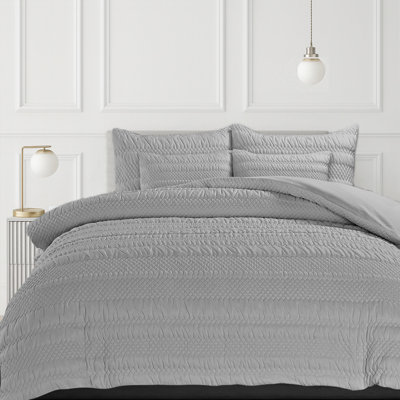 3D Embossed Geometric Pattern Saville Duvet Set